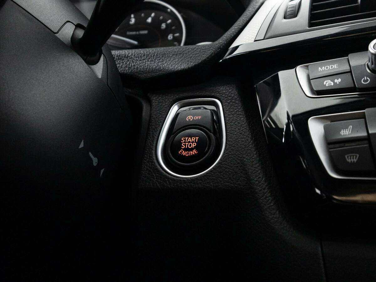 Б/У БМВ 3 серии 2017 года. Фото: #15