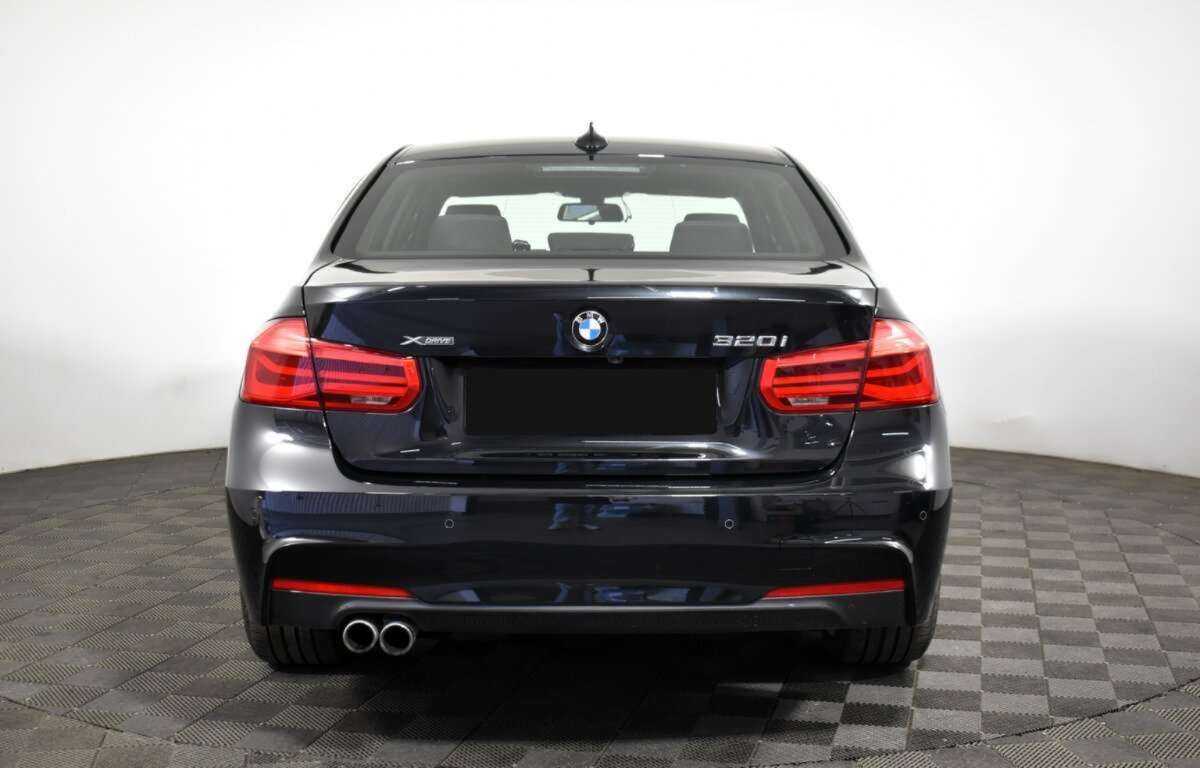 Б/У БМВ 3 серии 2016 года. Фото: #4