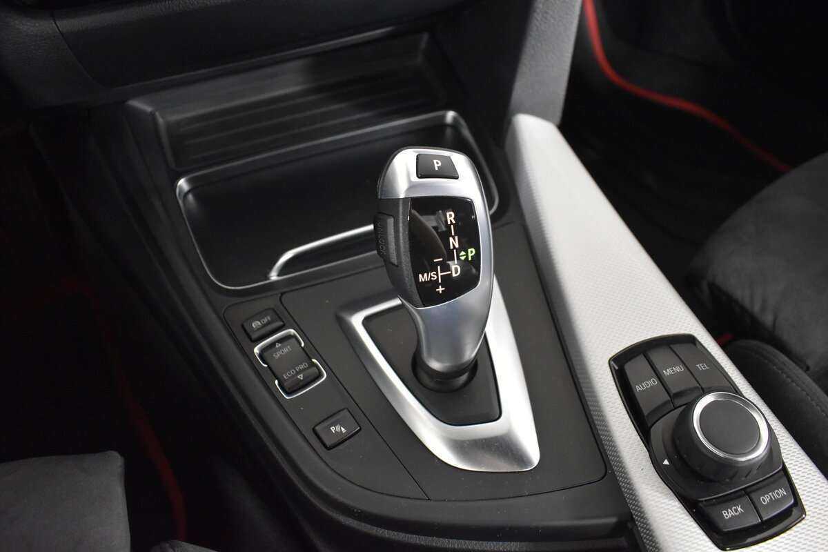 Б/У БМВ 3 серии 2016 года. Фото: #12