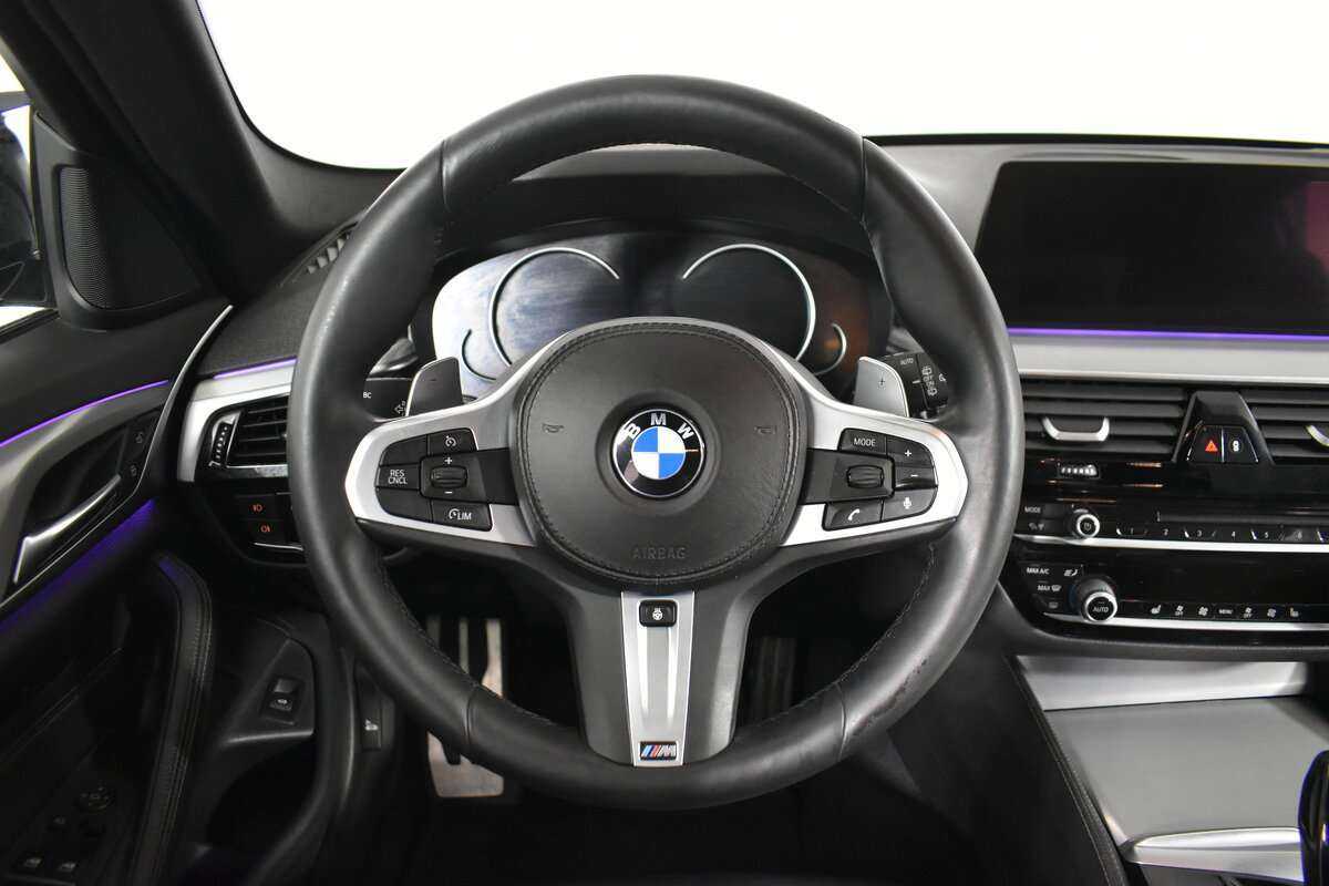 Б/У БМВ 5 серии 2018 года. Фото: #13