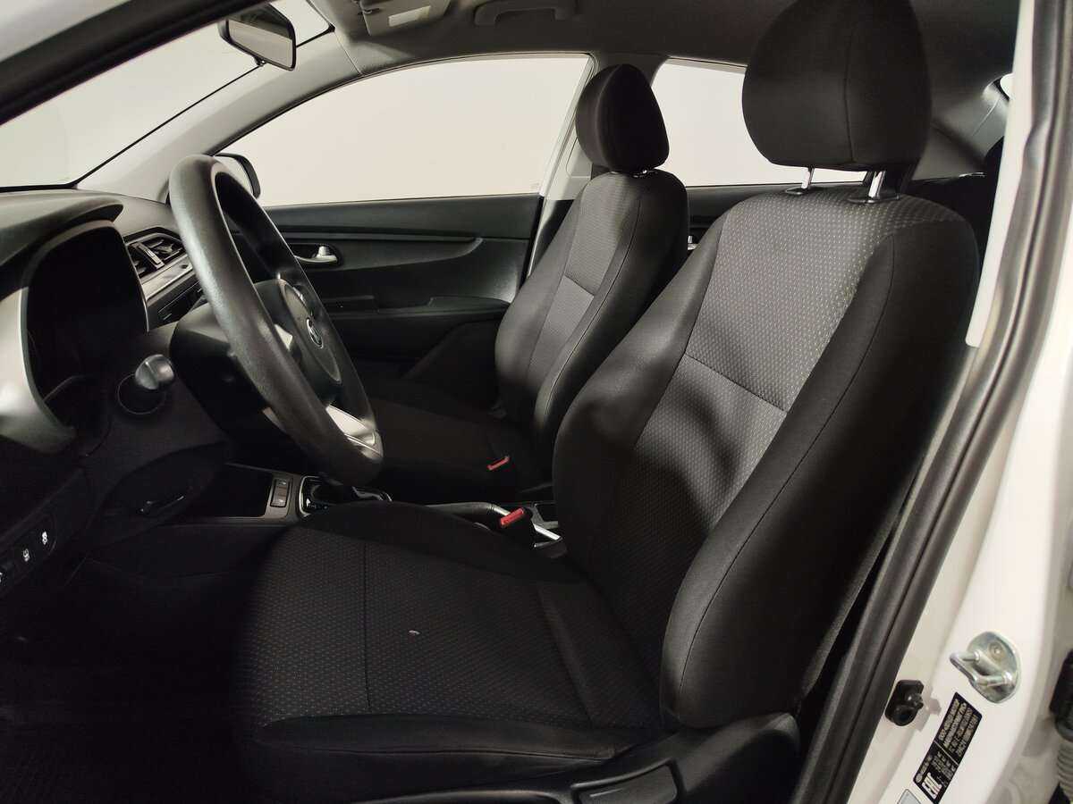 Б/У Киа Рио 2021 года. Фото: #6