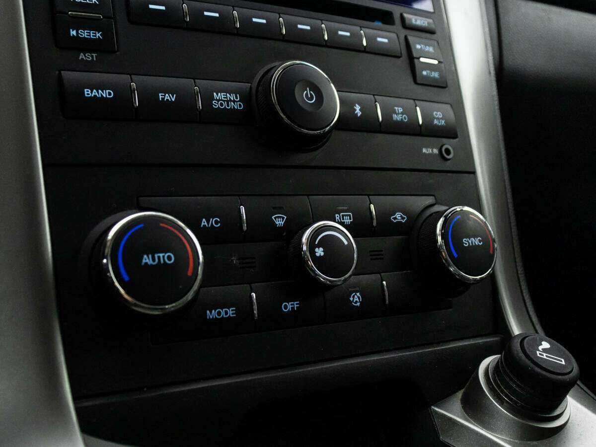 Б/У Шевроле Каптива 2014 года. Фото: #14