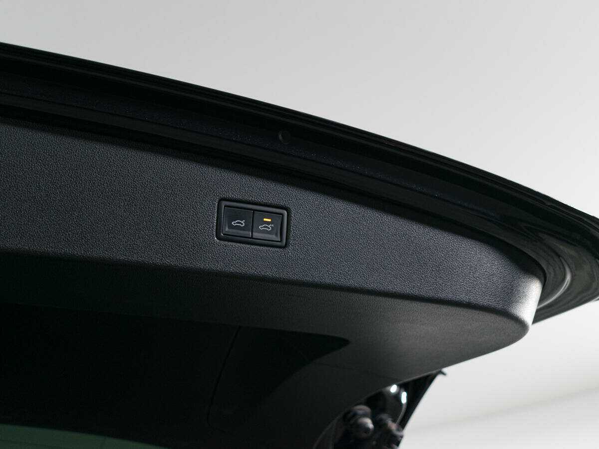 Б/У Фольксваген Тигуан 2018 года. Фото: #7