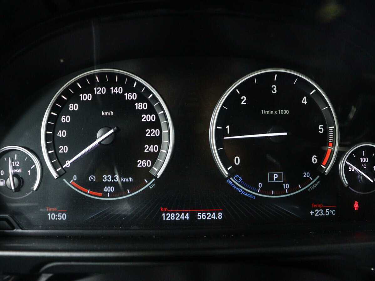 Б/У БМВ 5 серии 2016 года. Фото: #8