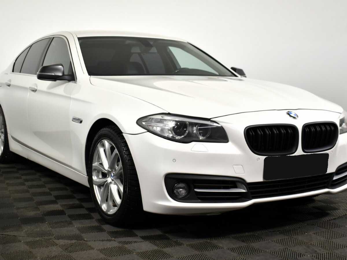 Б/У БМВ 5 серии 2016 года. Фото: #2