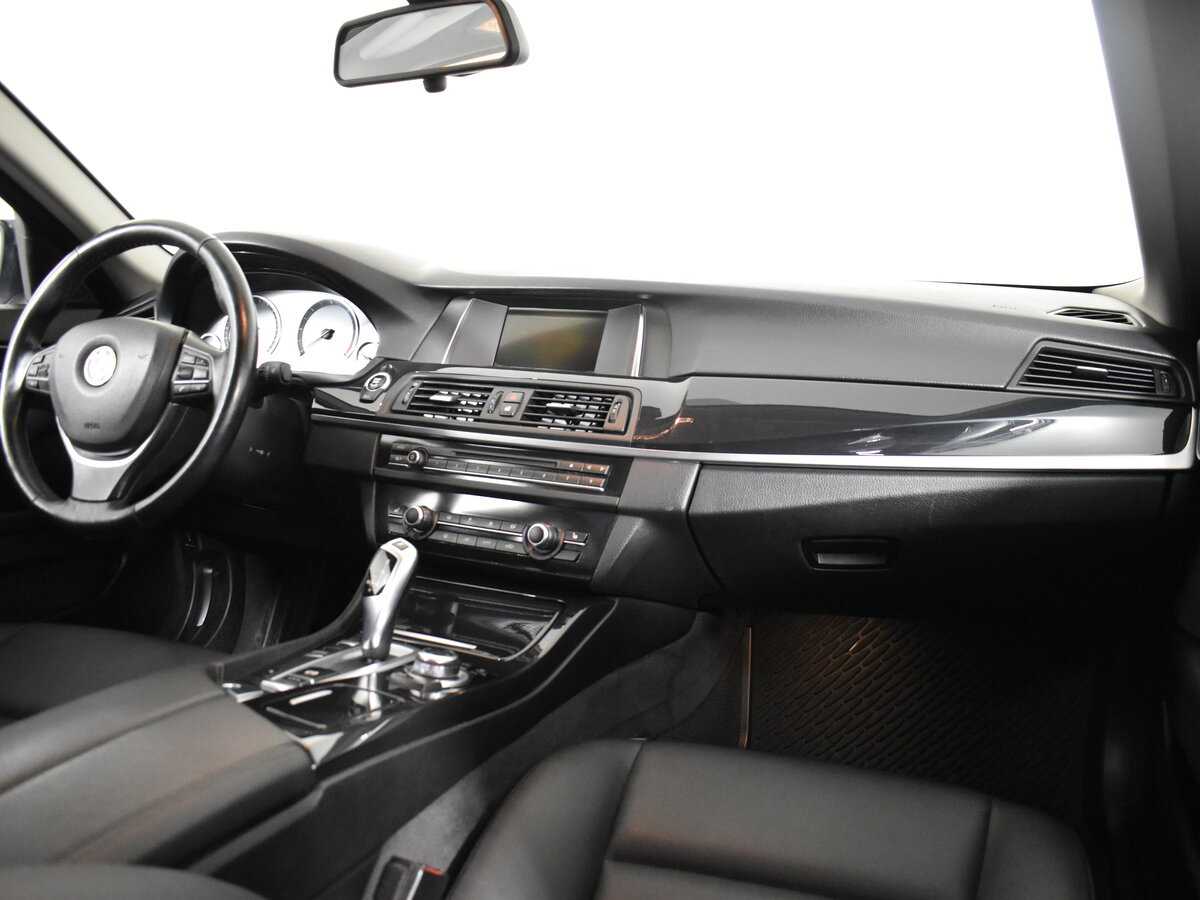 Б/У БМВ 5 серии 2016 года. Фото: #12