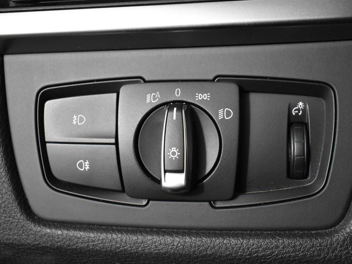 Б/У БМВ 3 серии 2013 года. Фото: #10