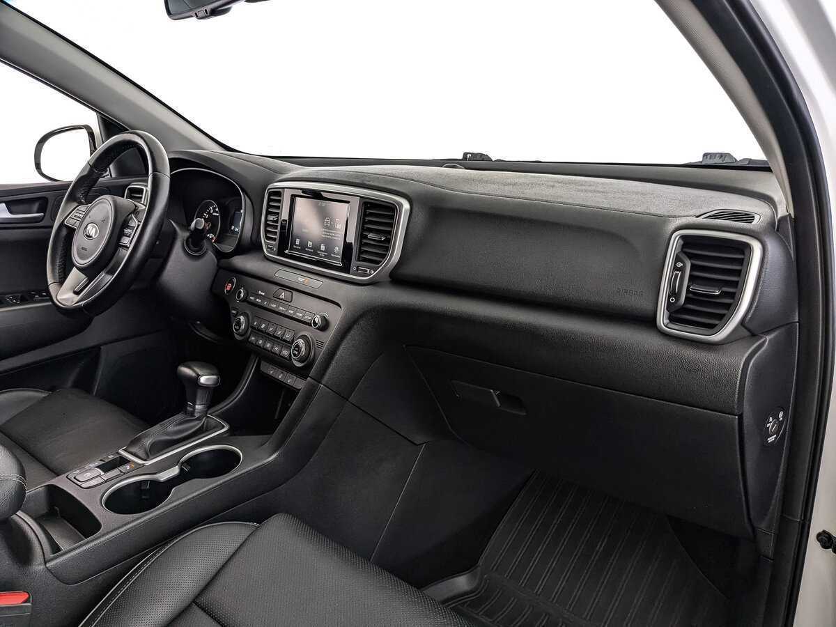 Б/У Киа Спортейдж 2019 года. Фото: #8