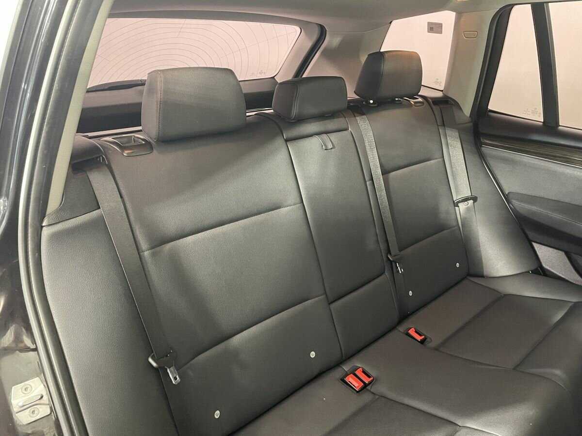 Б/У БМВ Икс3 2016 года. Фото: #14