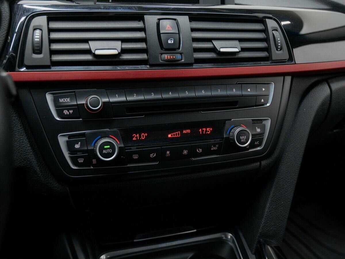 Б/У БМВ 3 серии 2013 года. Фото: #19