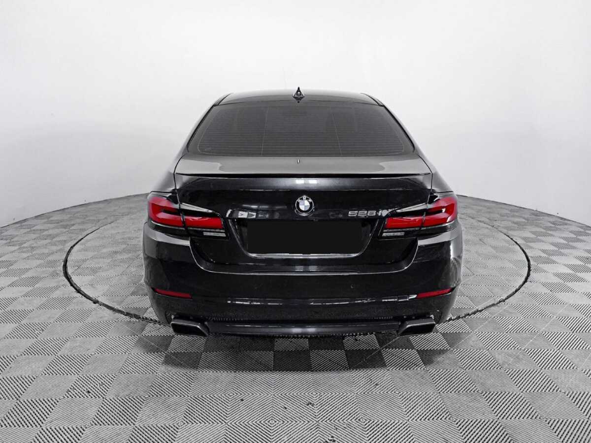 Б/У БМВ 5 серии 2012 года. Фото: #4