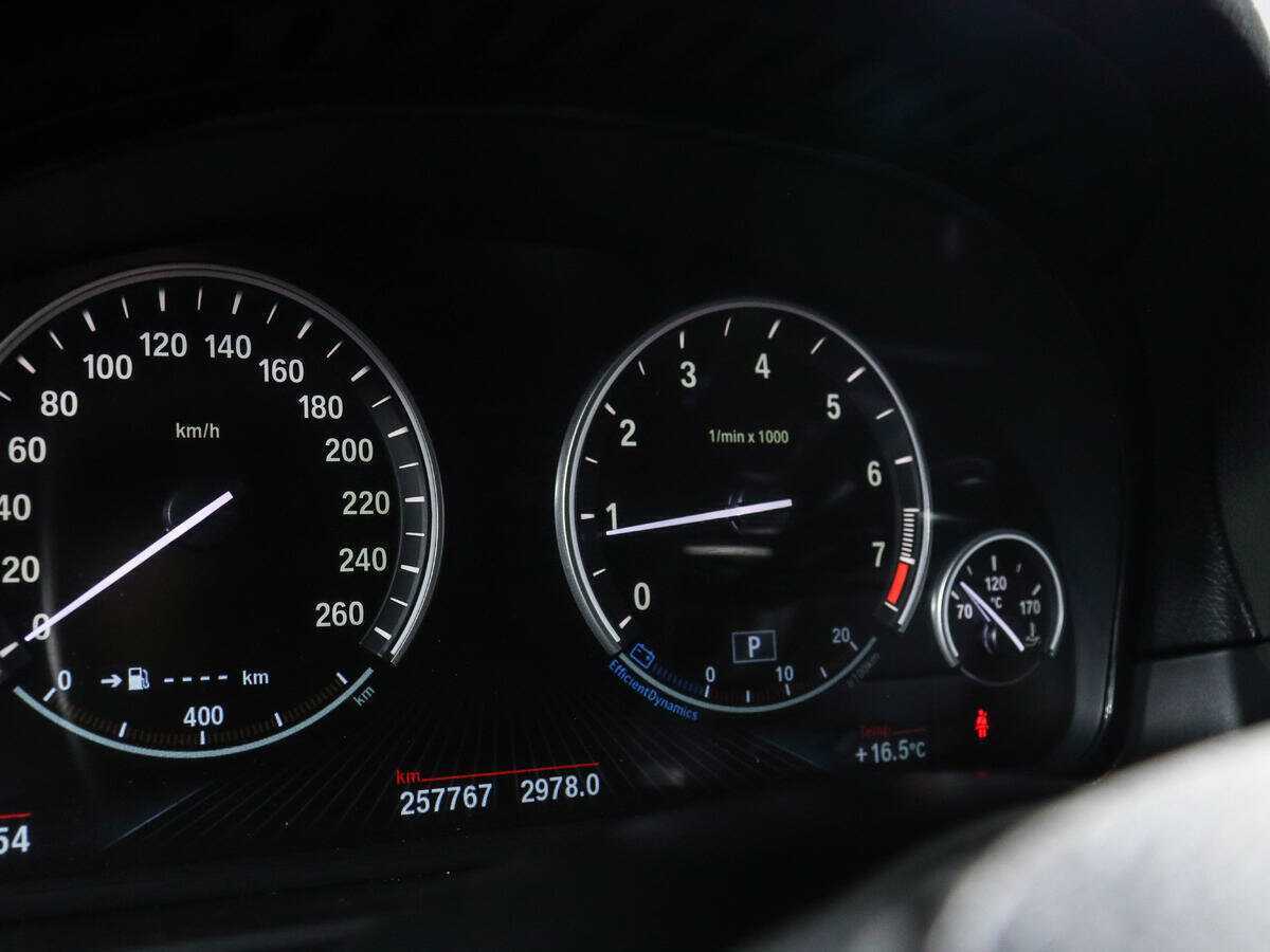 Б/У БМВ 5 серии 2014 года. Фото: #8