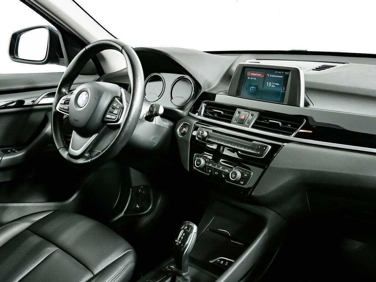 Б/У БМВ Икс1 2018 года. Фото: #8