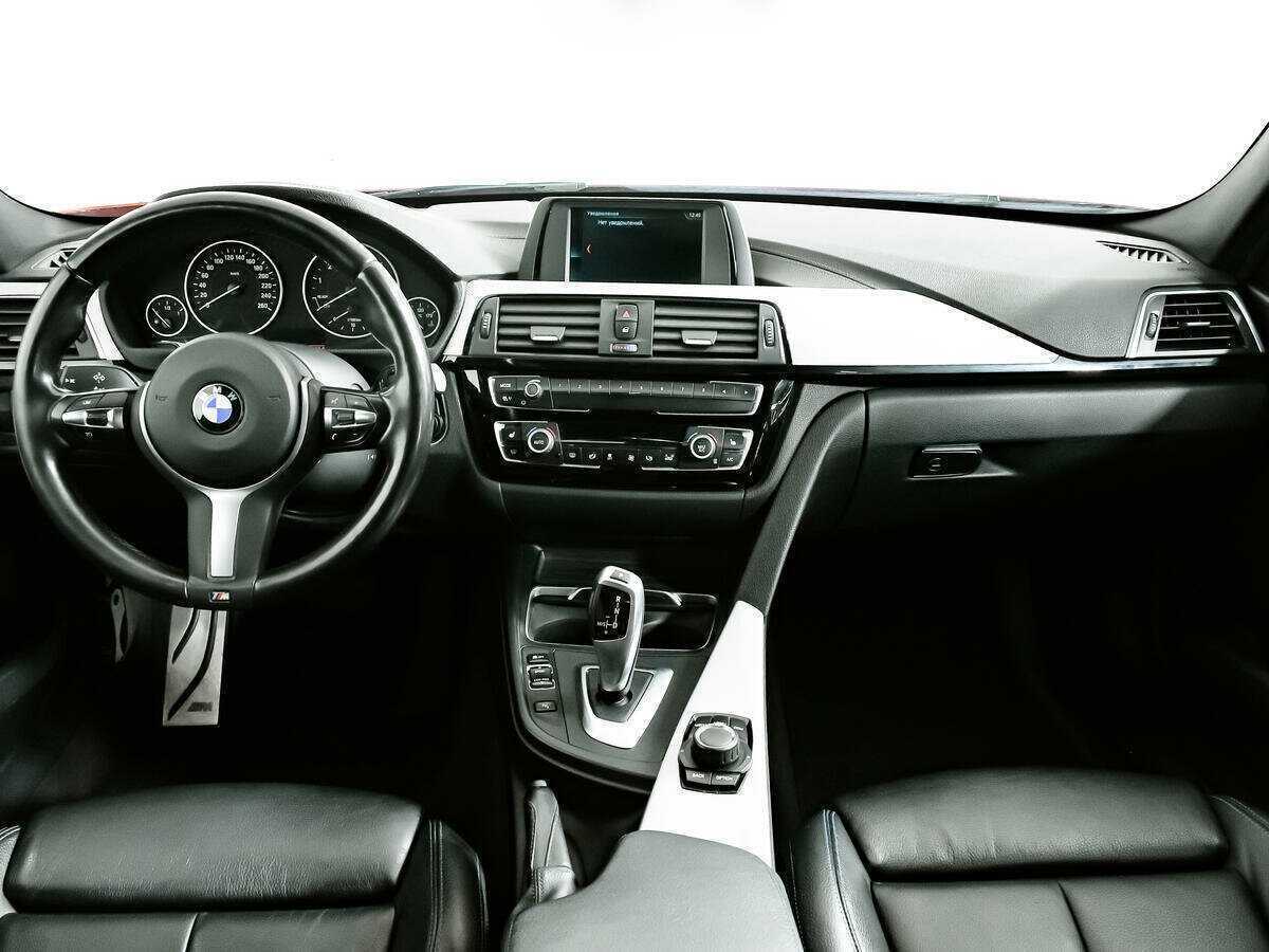 Б/У БМВ 3 серии 2018 года. Фото: #10