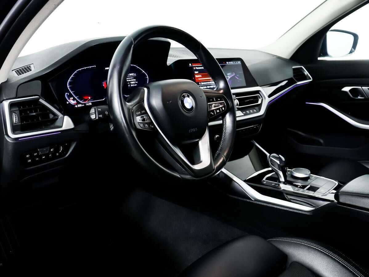 Б/У БМВ 3 серии 2019 года. Фото: #12