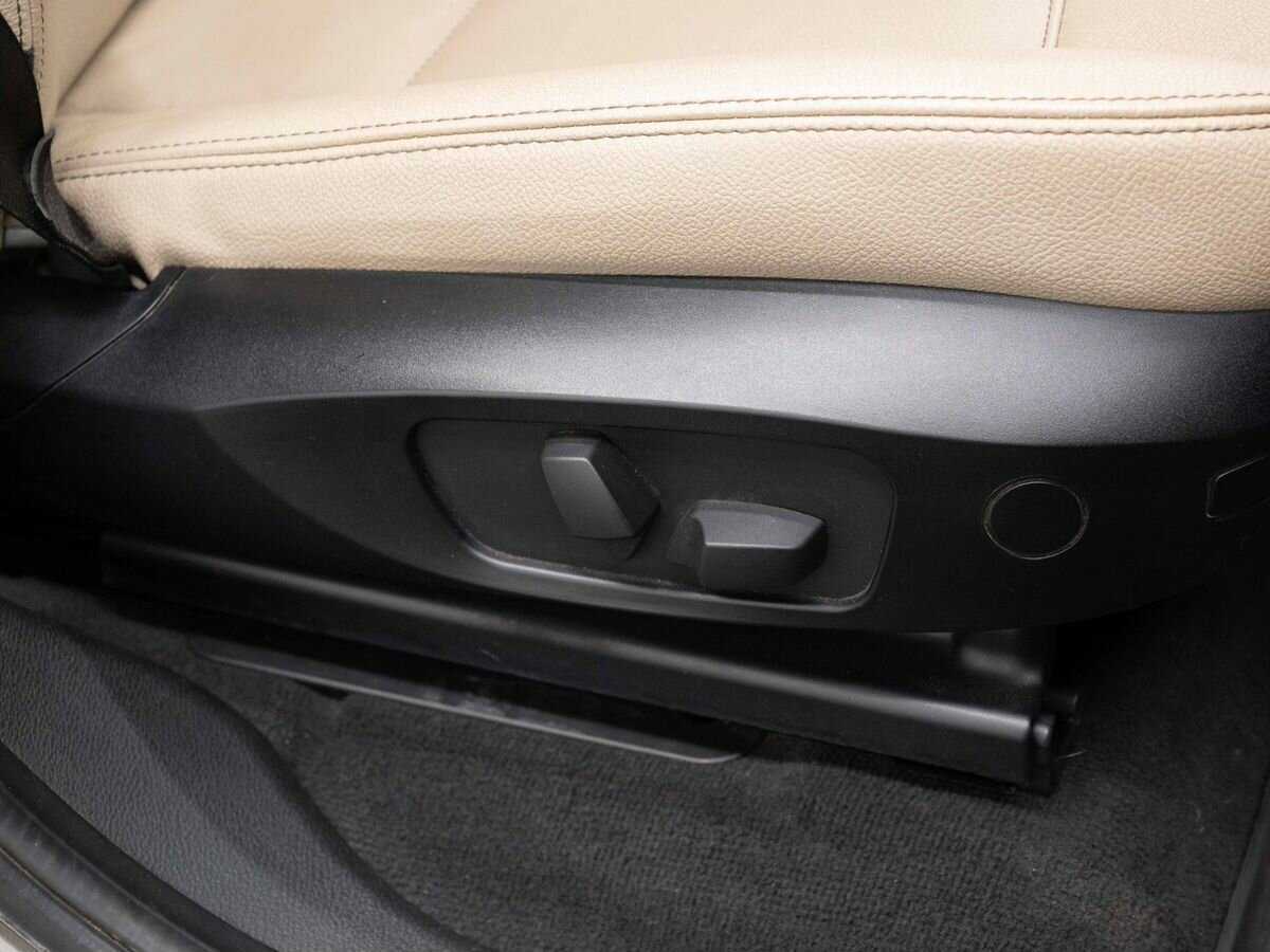 Б/У БМВ Икс3 2014 года. Фото: #13