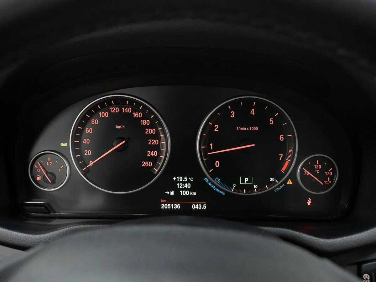 Б/У БМВ Икс3 2014 года. Фото: #18