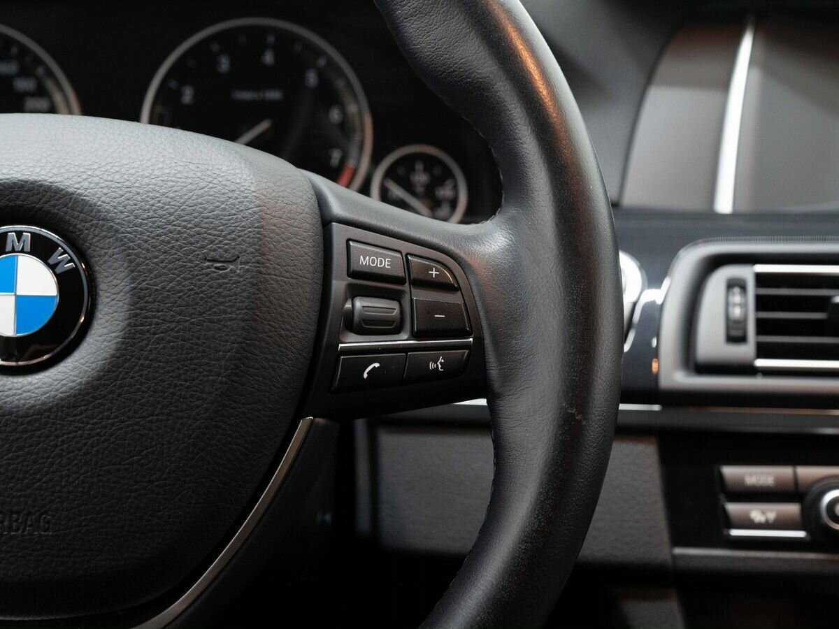 Б/У БМВ 5 серии 2013 года. Фото: #18