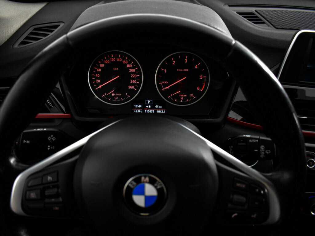 Б/У БМВ Икс1 2017 года. Фото: #15