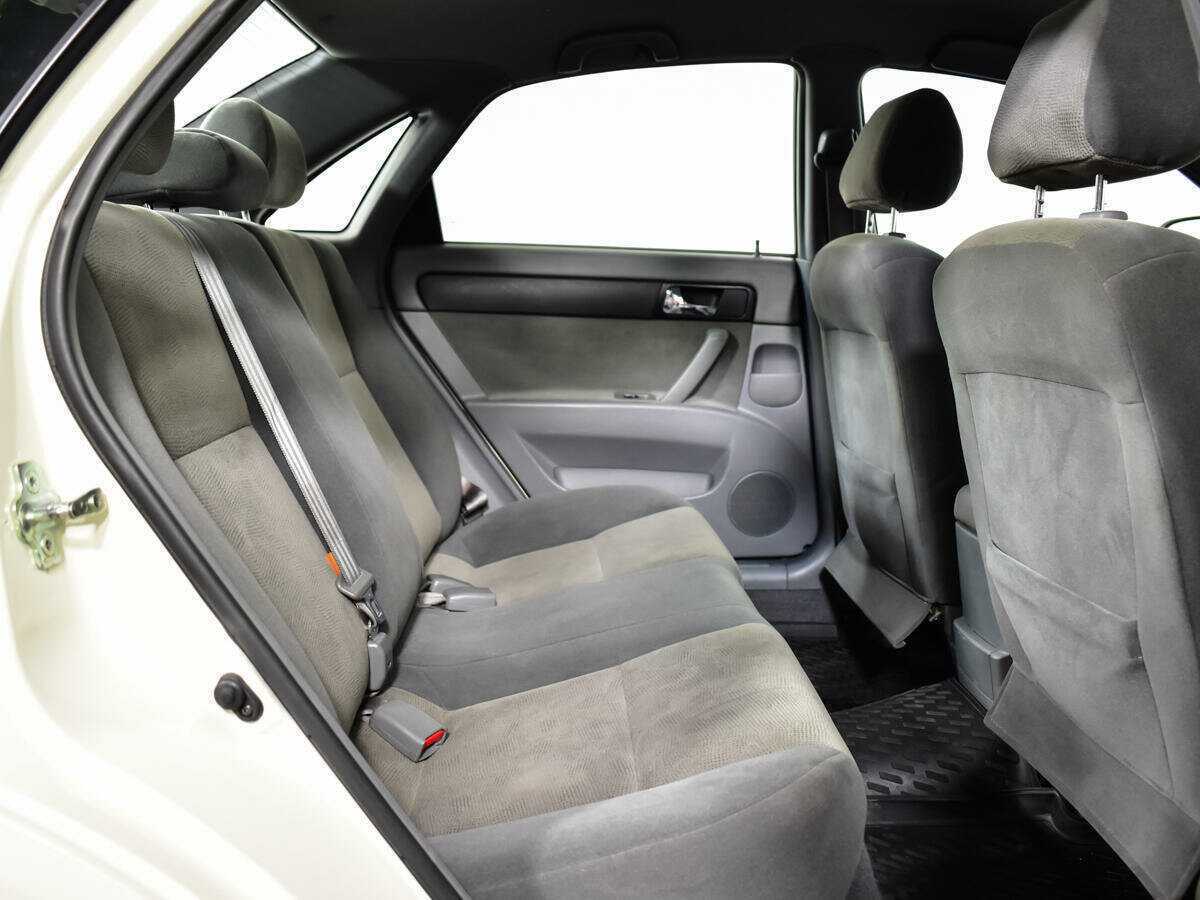 Б/У Дэу Гентра 2014 года. Фото: #9