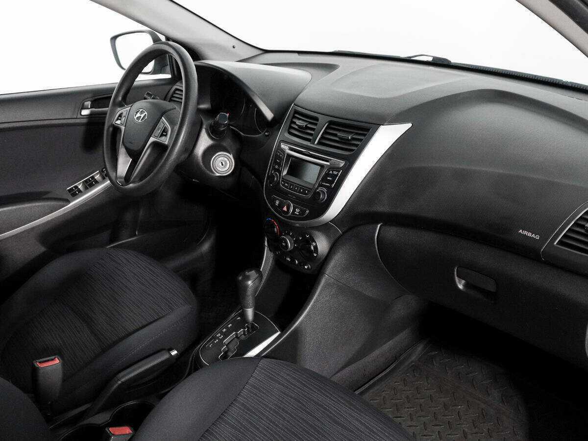 Б/У Хендай Солярис 2016 года. Фото: #10