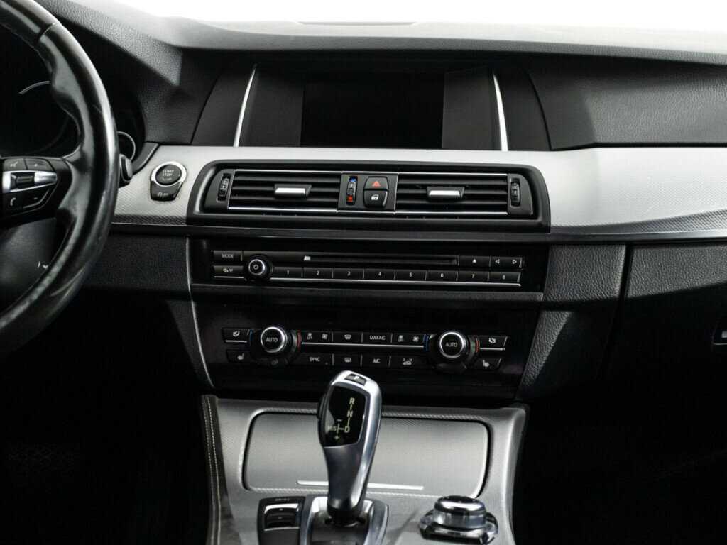 Б/У БМВ 5 серии 2016 года. Фото: #13