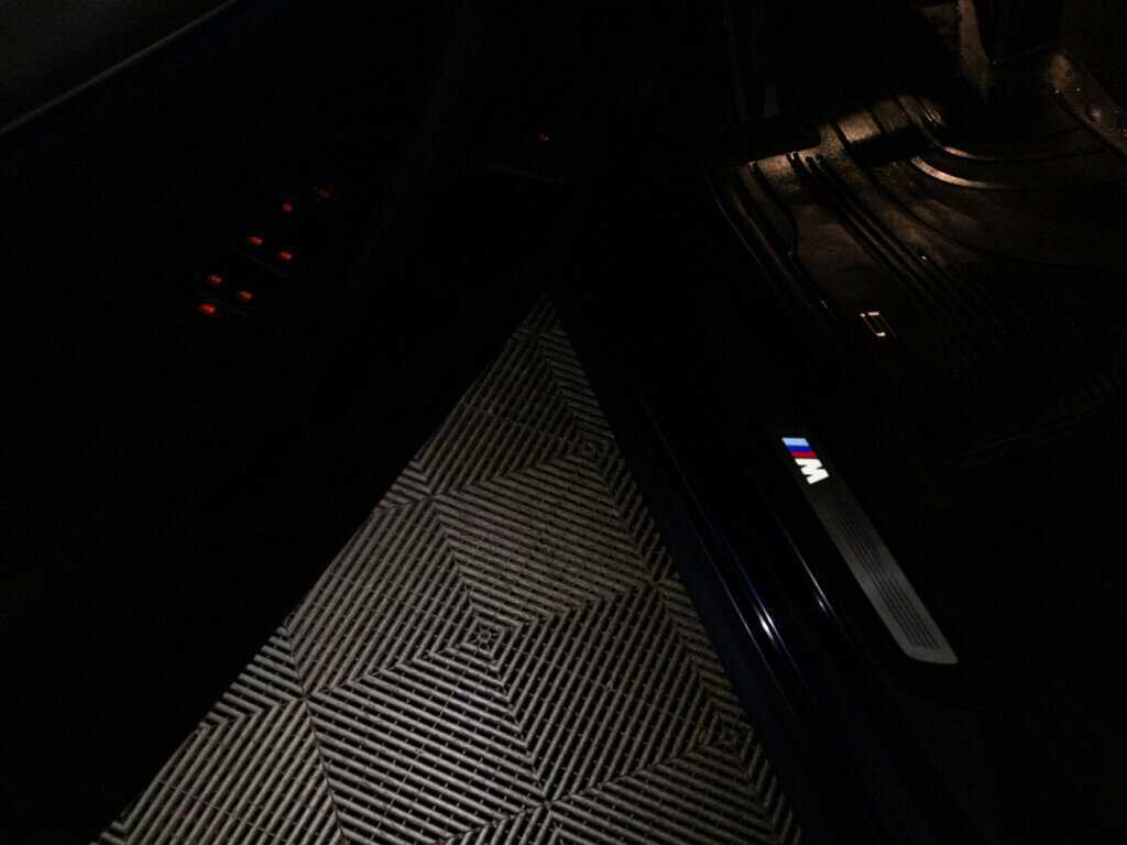 Б/У БМВ 5 серии 2018 года. Фото: #32