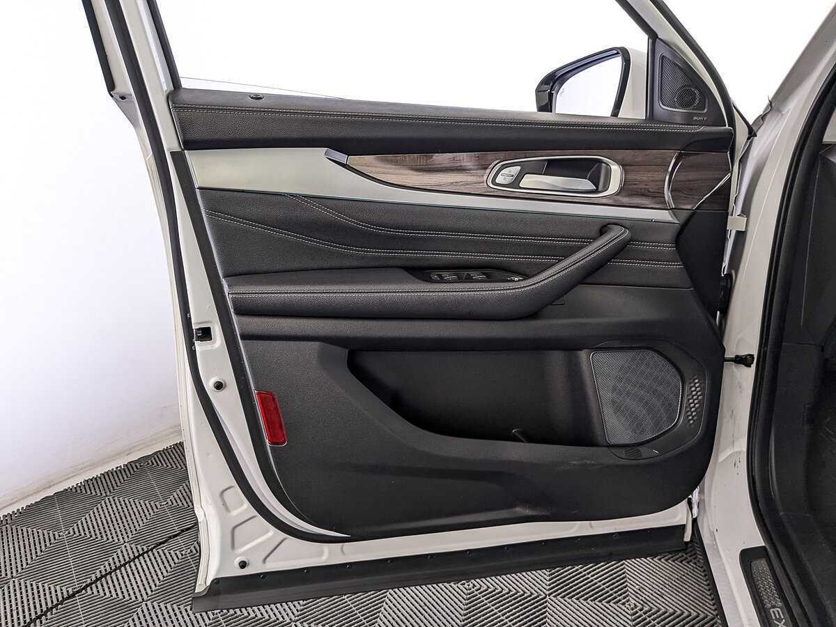 Б/У Эксид В-Икс 2022 года. Фото: #18