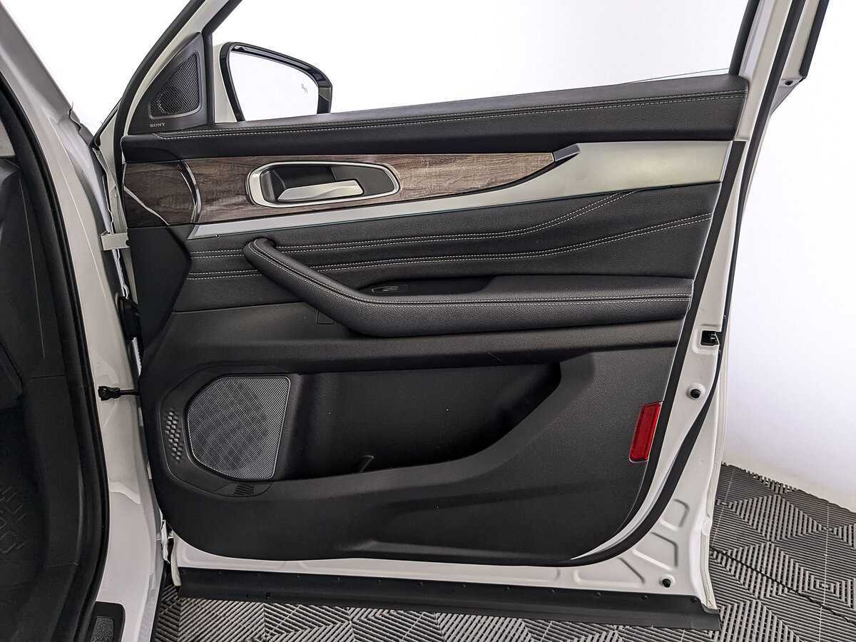 Б/У Эксид В-Икс 2022 года. Фото: #24