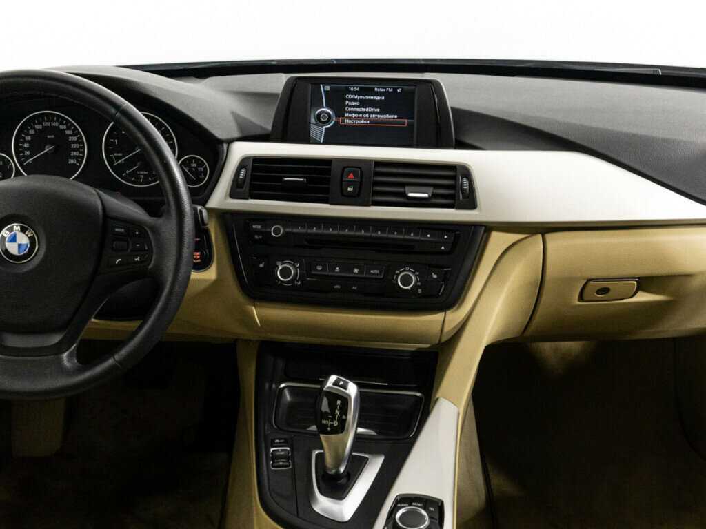 Б/У БМВ 3 серии 2013 года. Фото: #13