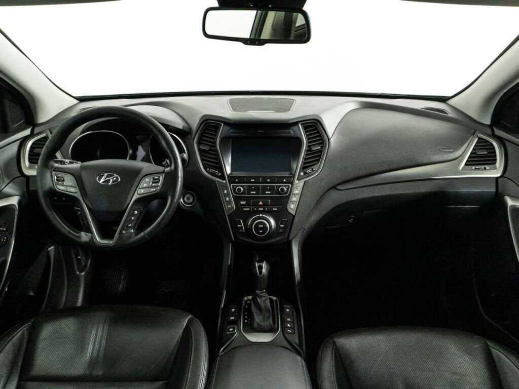 Б/У Хендай Санта Фе 2018 года. Фото: #11