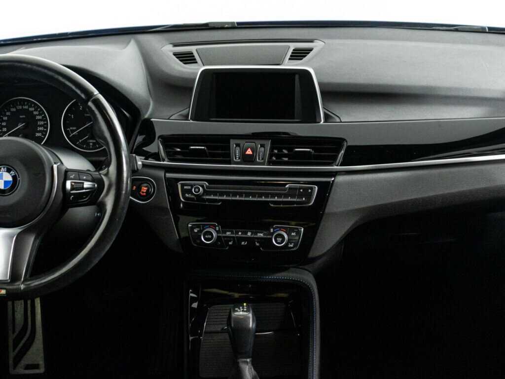 Б/У БМВ Икс1 2017 года. Фото: #13