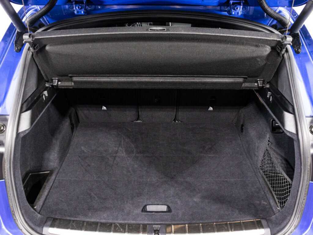 Б/У БМВ Икс1 2017 года. Фото: #14