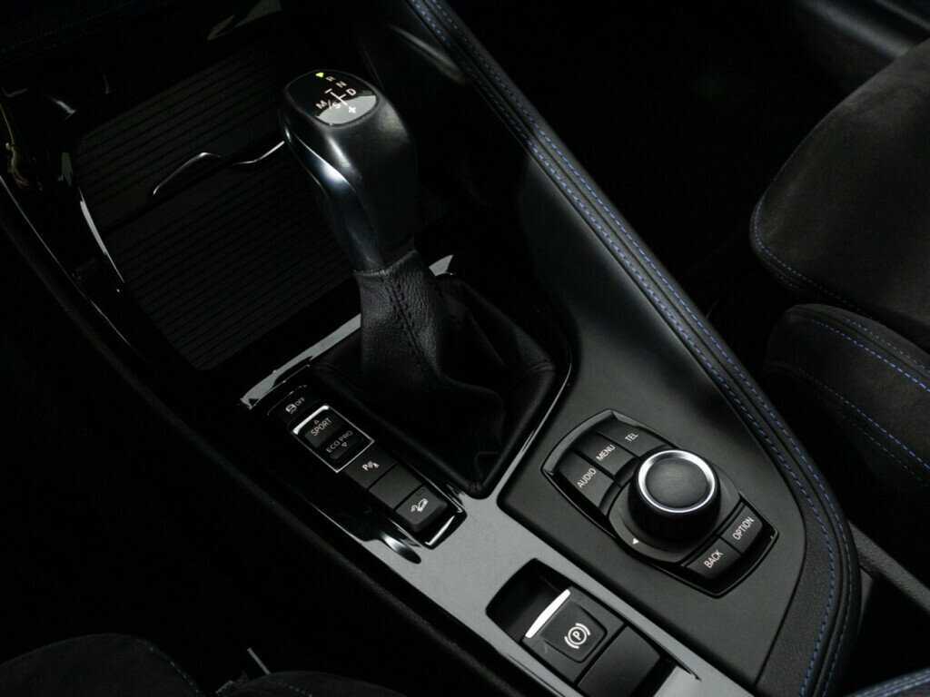 Б/У БМВ Икс1 2017 года. Фото: #16