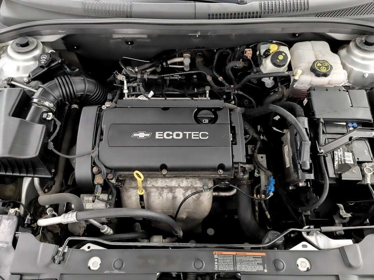 Б/У Шевроле Круз 2013 года. Фото: #8