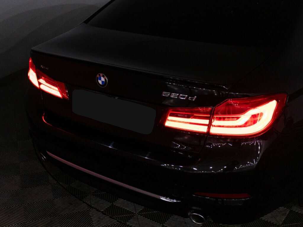 Б/У БМВ 5 серии 2017 года. Фото: #24