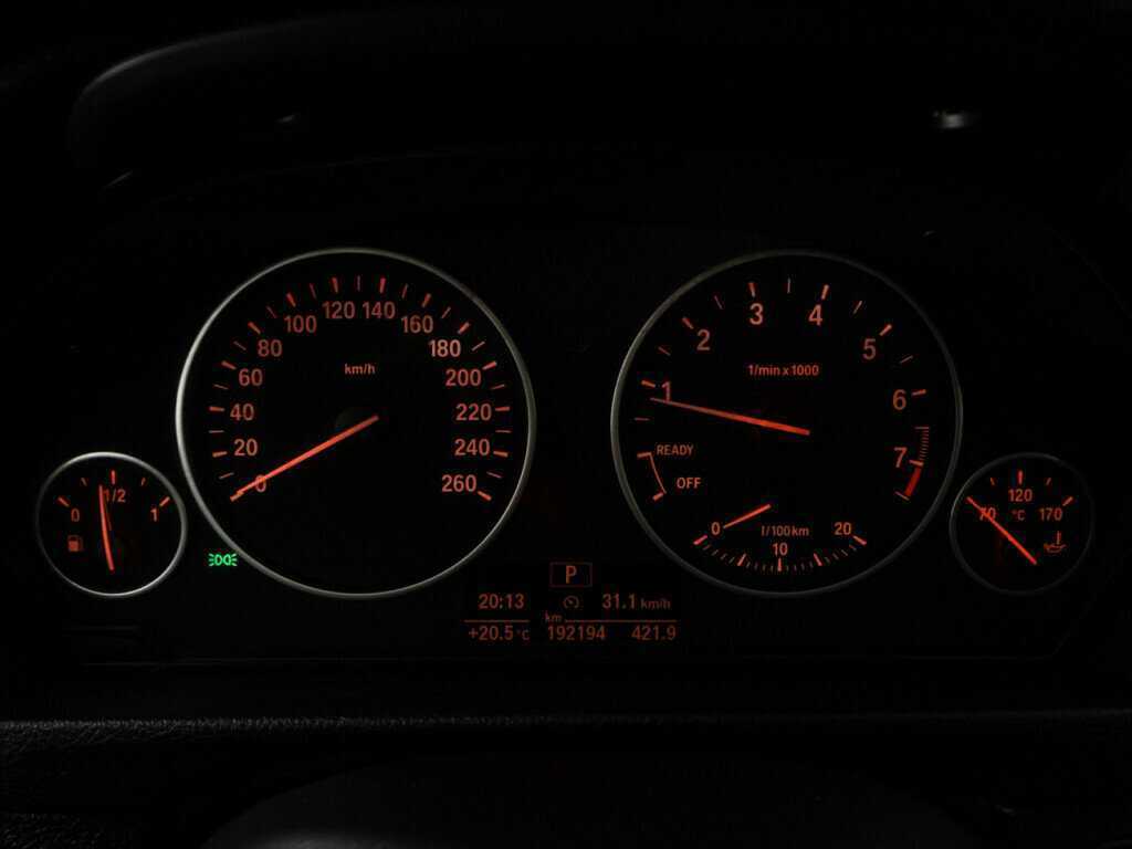 Б/У БМВ 3 серии 2013 года. Фото: #11