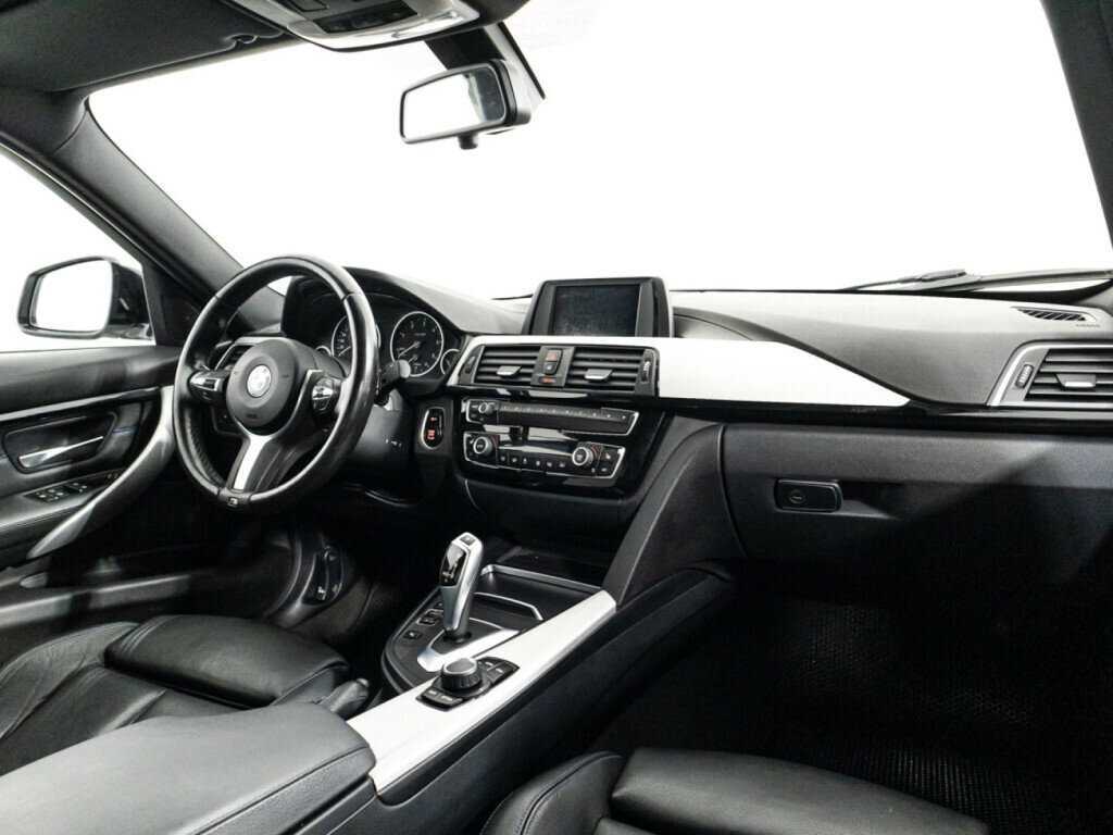 Б/У БМВ 3 серии 2018 года. Фото: #8