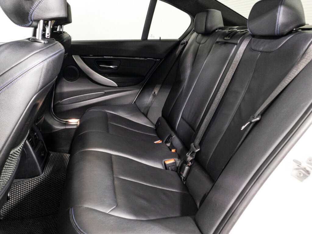 Б/У БМВ 3 серии 2018 года. Фото: #9