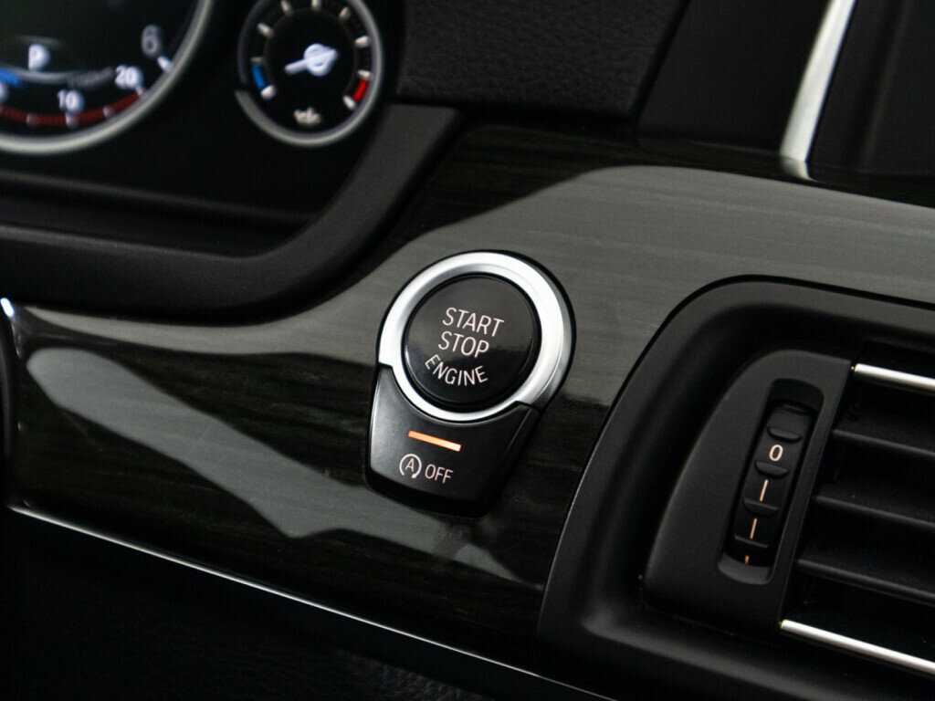 Б/У БМВ 5 серии 2016 года. Фото: #24