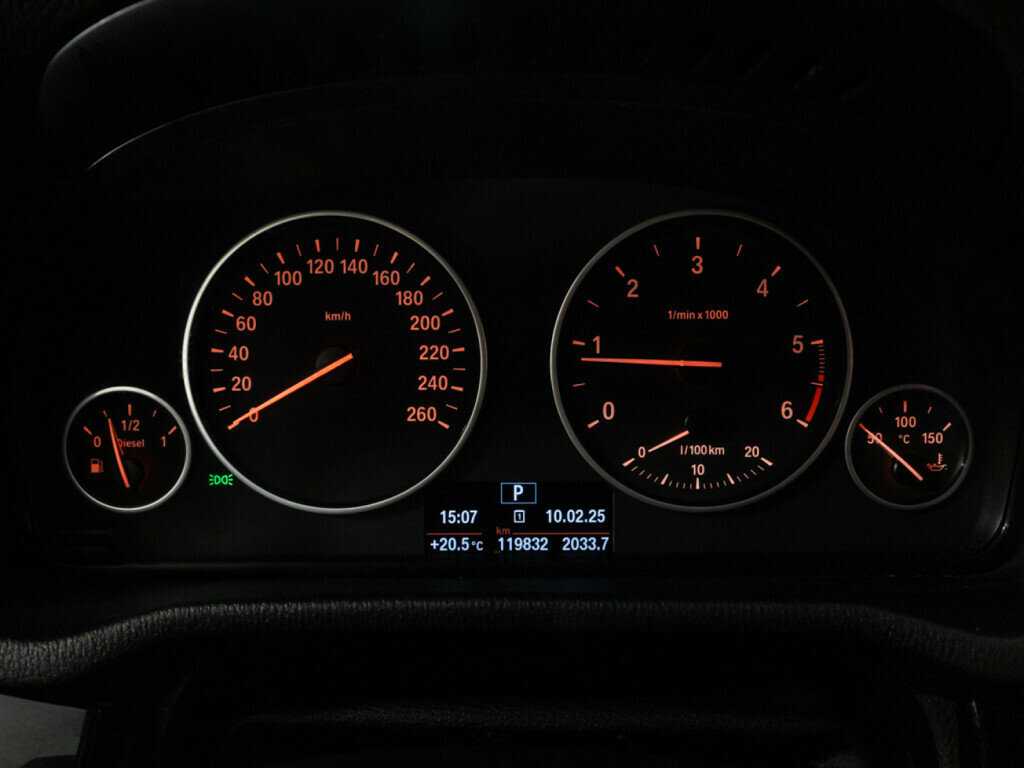 Б/У БМВ Икс3 2015 года. Фото: #11