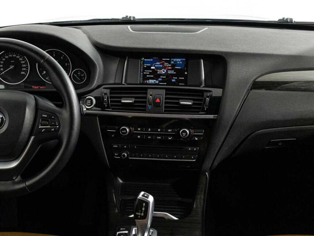 Б/У БМВ Икс3 2015 года. Фото: #13