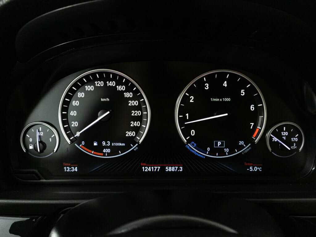 Б/У БМВ 5 серии 2014 года. Фото: #11