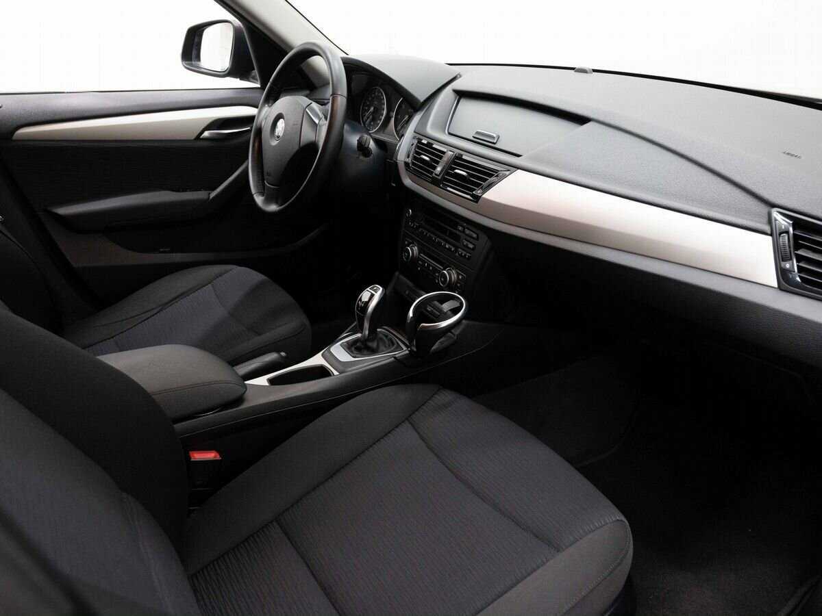 Б/У БМВ Икс1 2013 года. Фото: #12