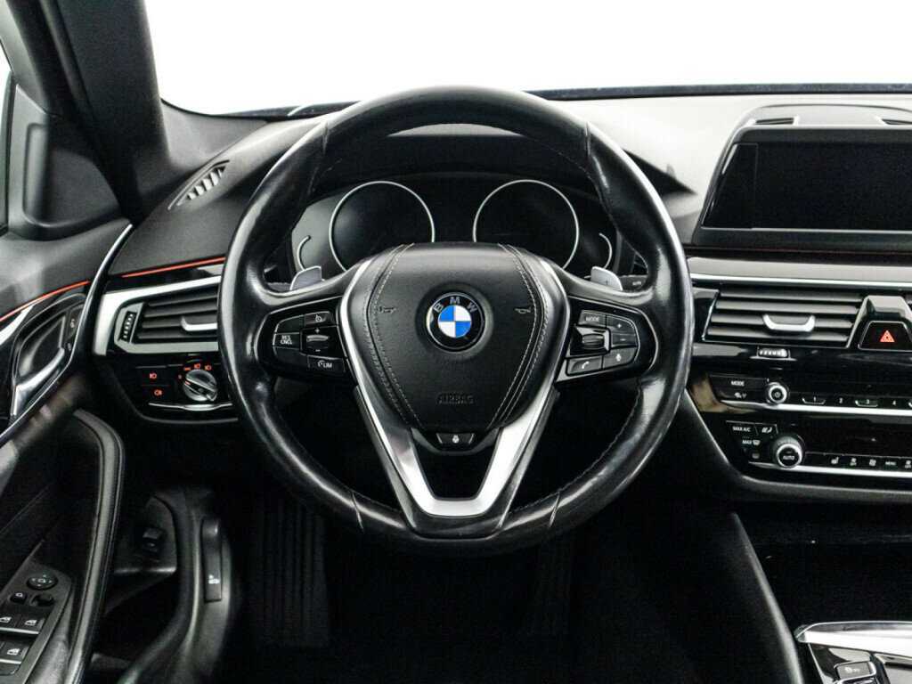 Б/У БМВ 5 серии 2018 года. Фото: #18