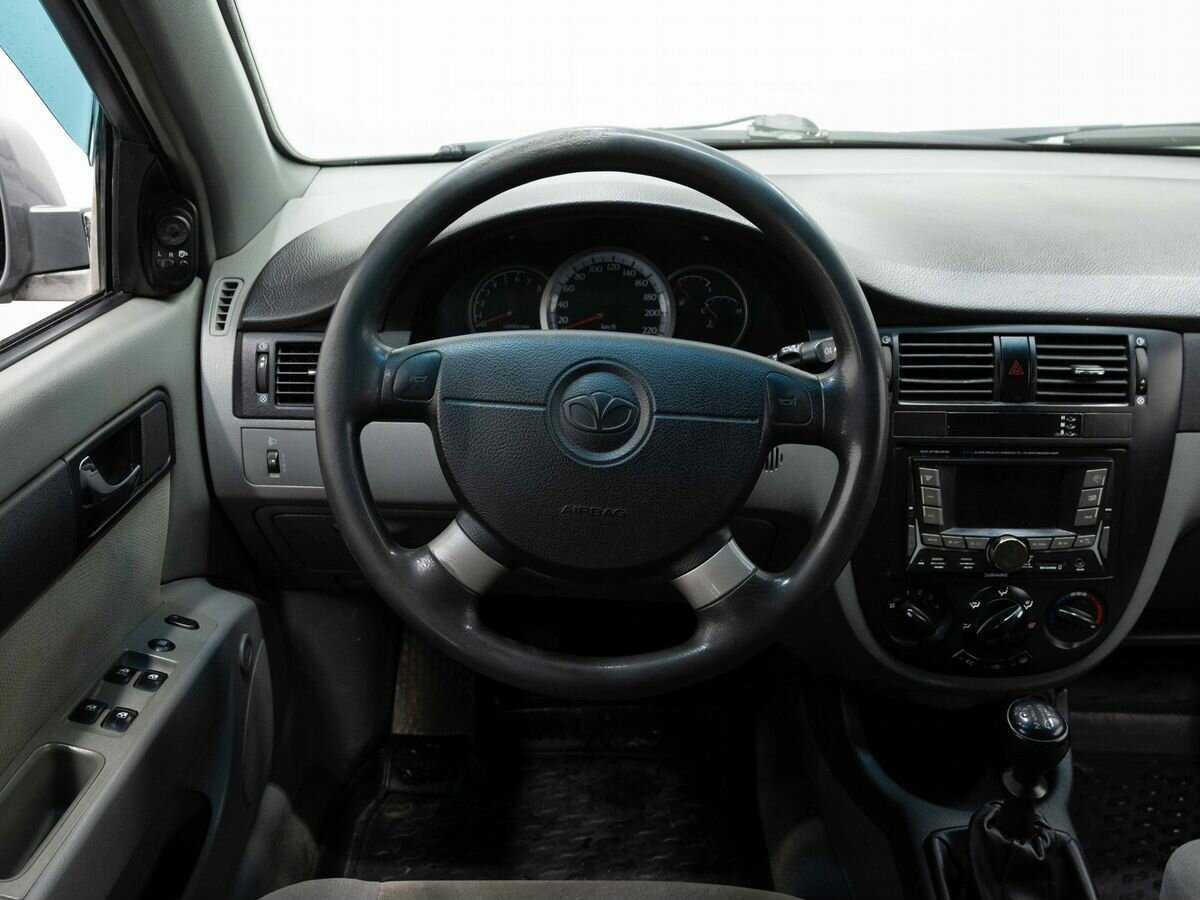 Б/У Дэу Гентра 2013 года. Фото: #13