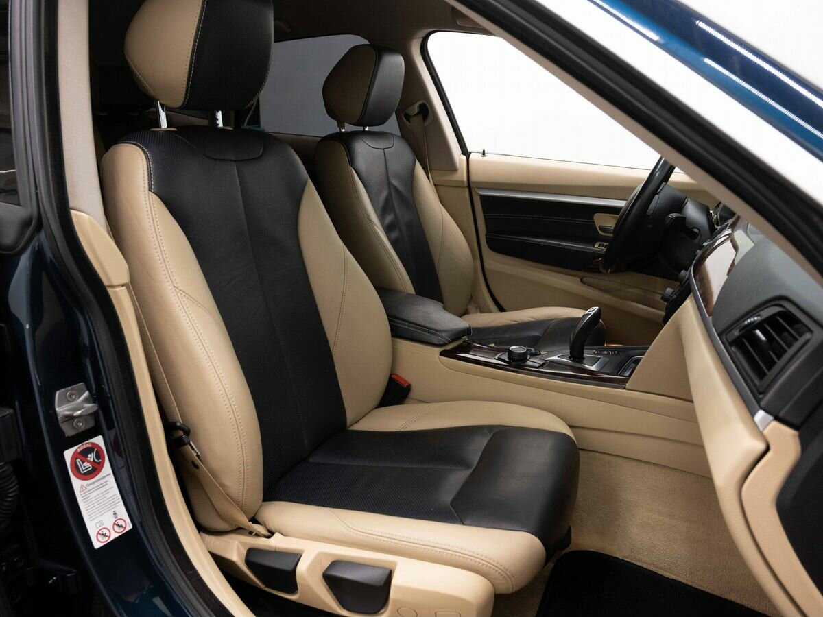 Б/У БМВ 3 серии 2013 года. Фото: #11