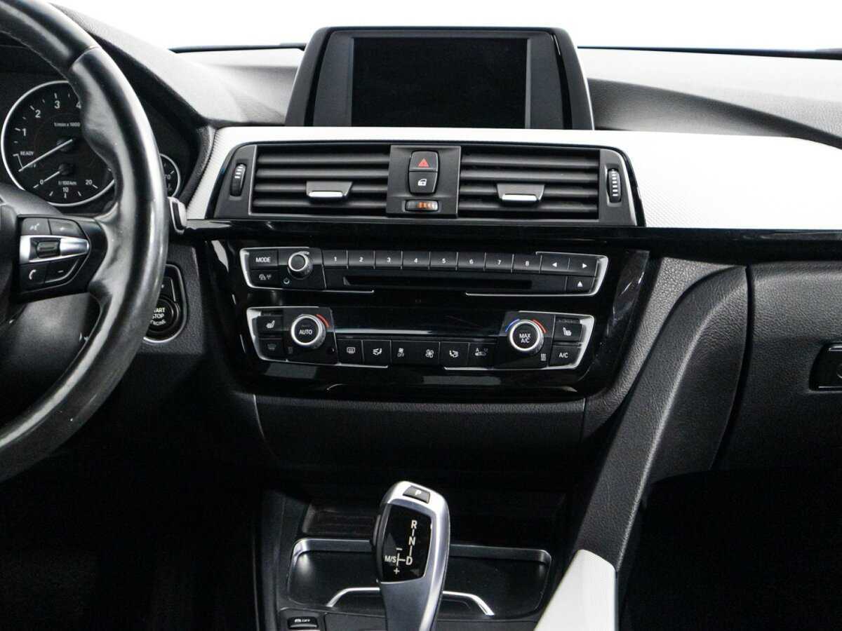 Б/У БМВ 3 серии 2016 года. Фото: #13