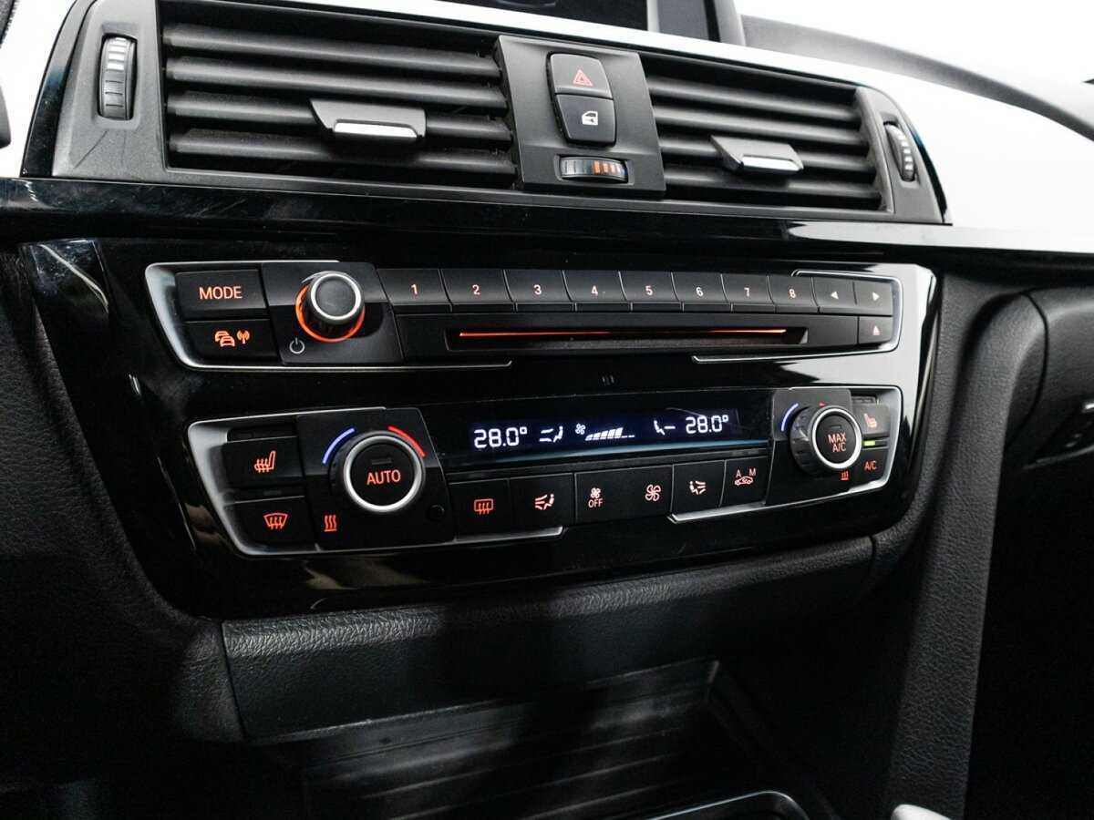 Б/У БМВ 3 серии 2016 года. Фото: #16