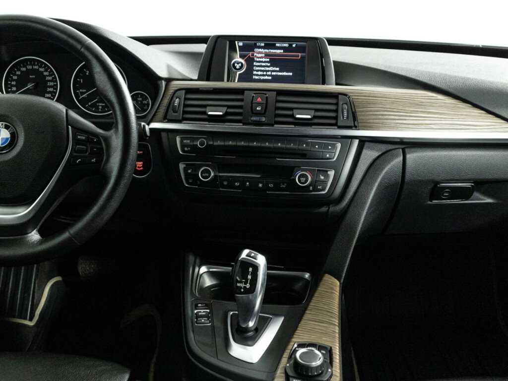 Б/У БМВ 3 серии 2013 года. Фото: #13